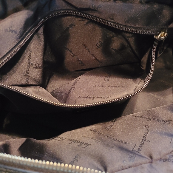 NWOT Salvatore Ferragamo Gianci Bag - Picture 12 of 14